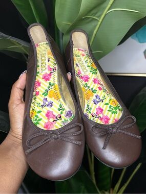 Bongo Ballet Flats with Bow Detail